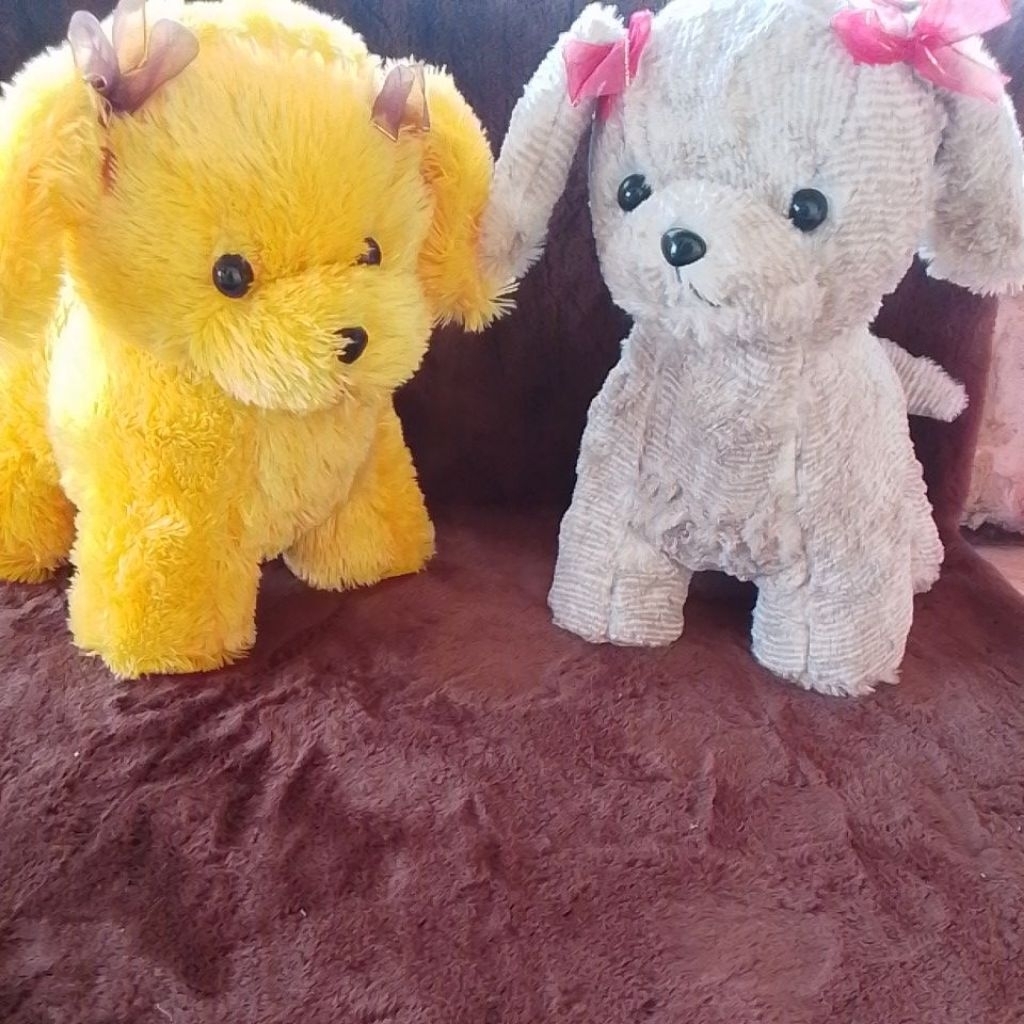 Boneka anjing lucu