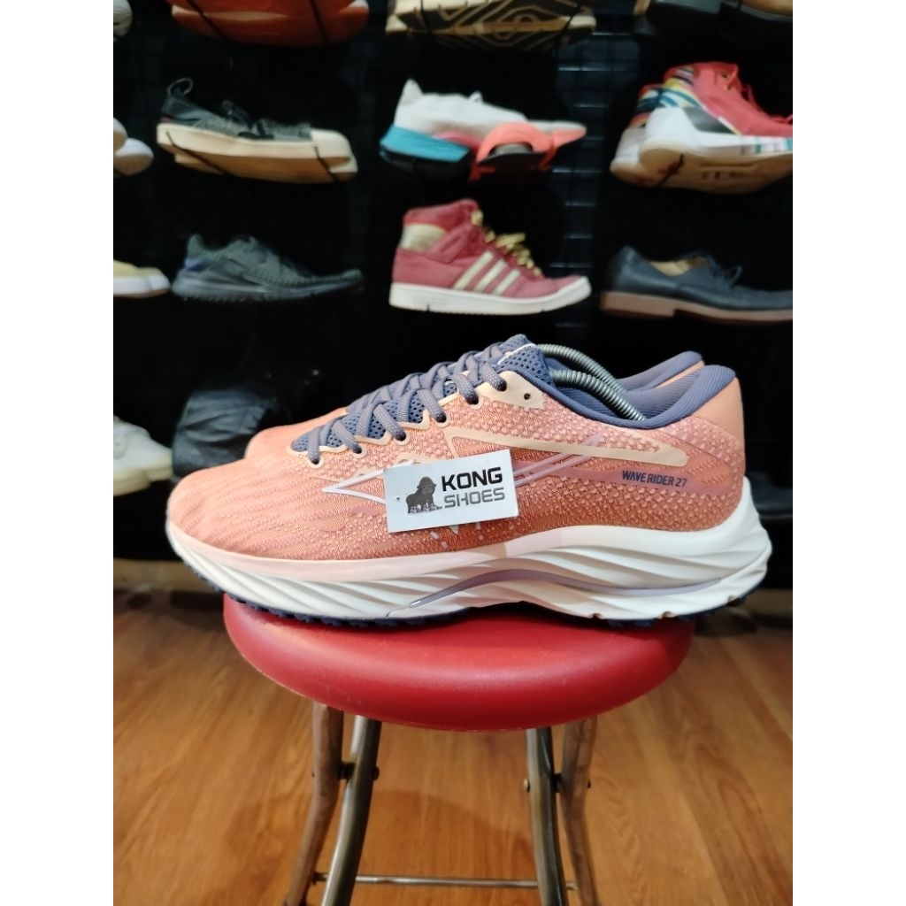 SEPATU RUNNING CORAL REEF 45