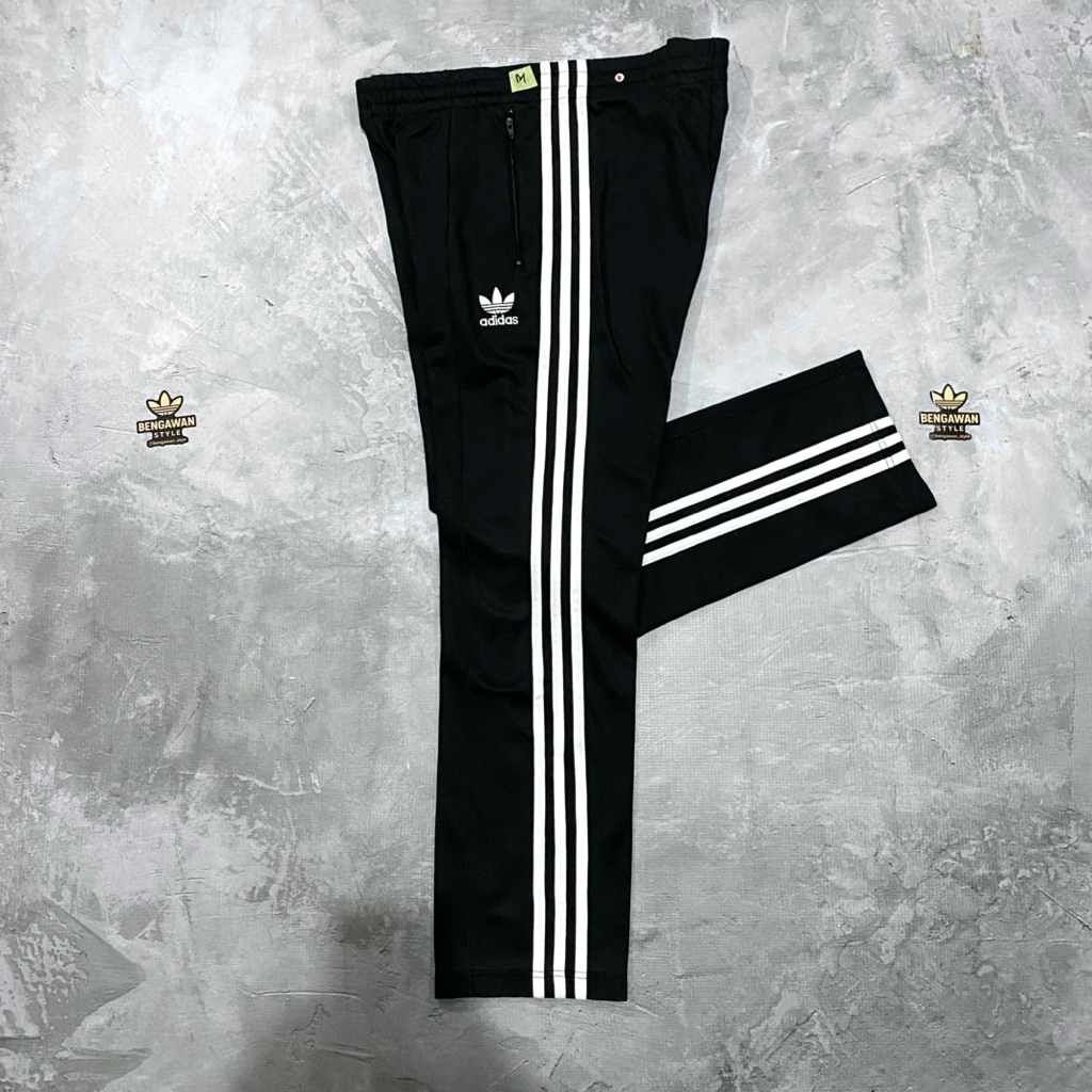 Trackpants Adidas Europa Hitam (M) Bunga