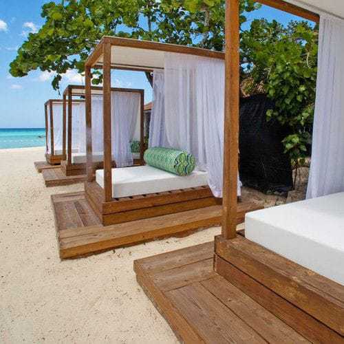 gazebo taman kayu Mahoni minimalis | gazebo pargola taman | gazebo pantai kayu minimalis