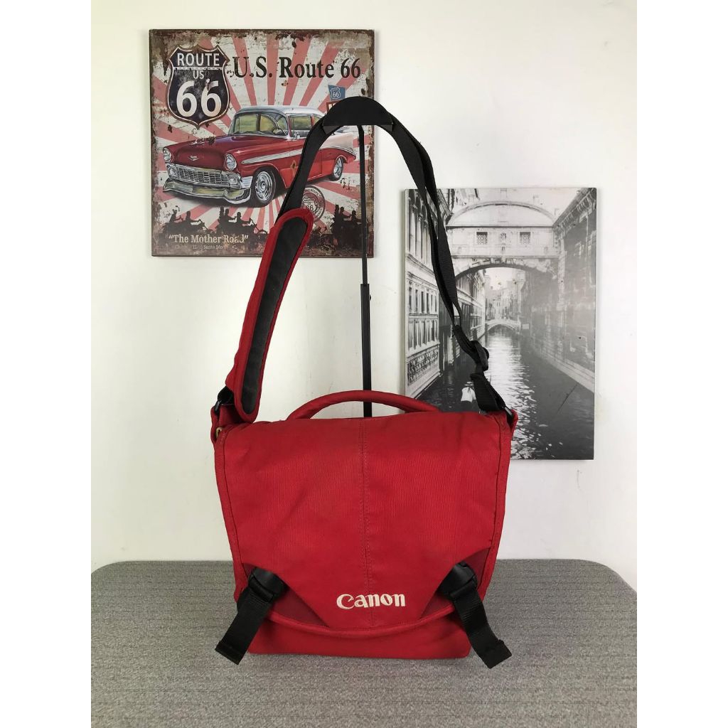 Tas selempang Kamera crumpler