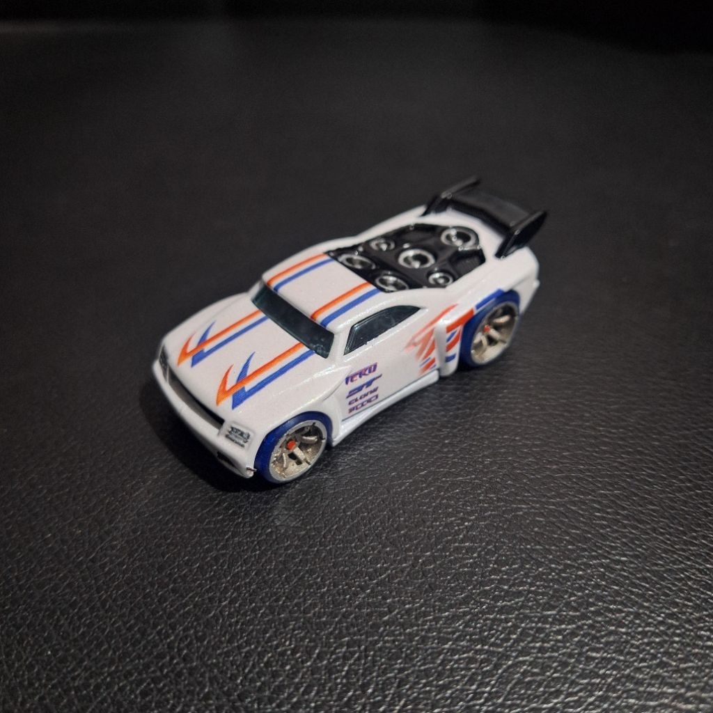 hotwheels bassline acceleracers