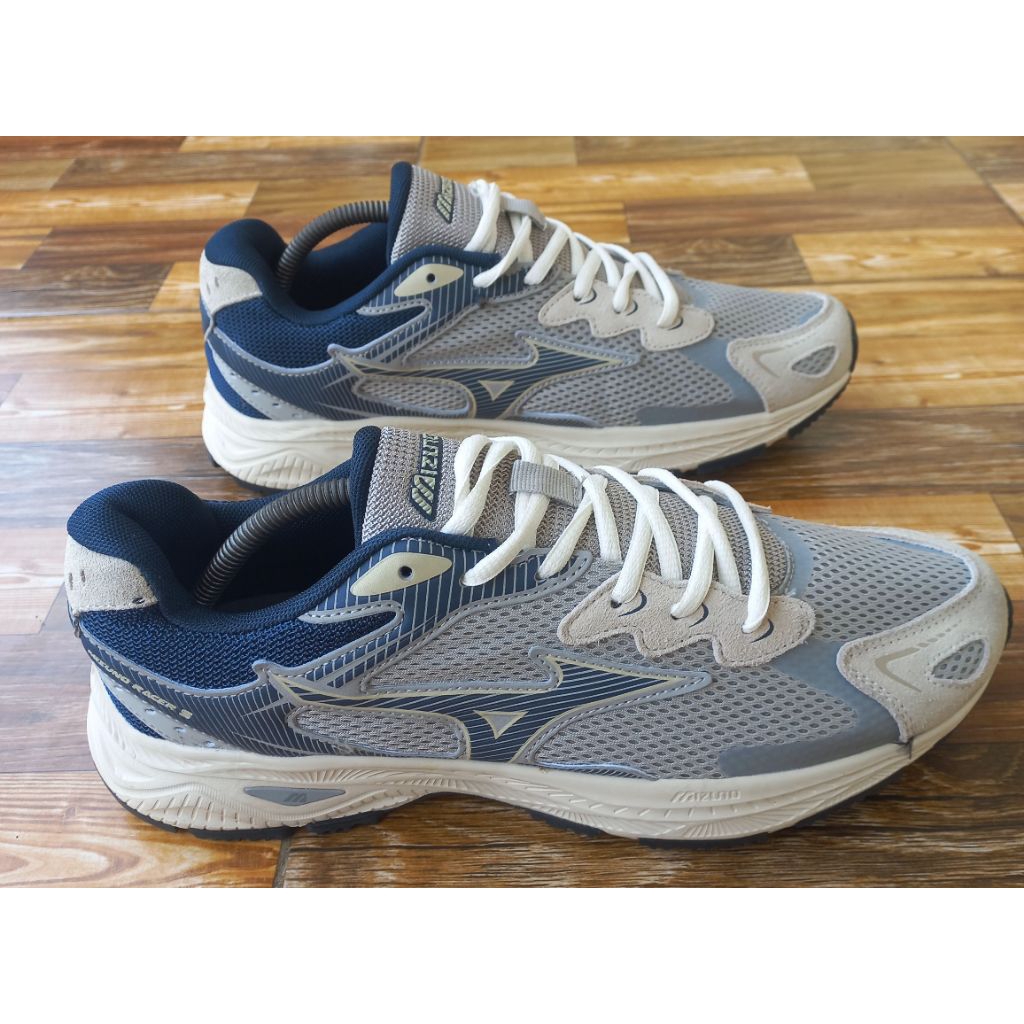 Sepatu Pria Mizuno Racer Sport Running Sneakers