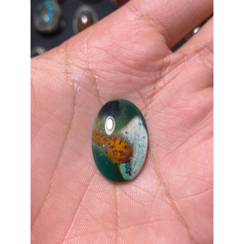 Batu akik pancawarna garut