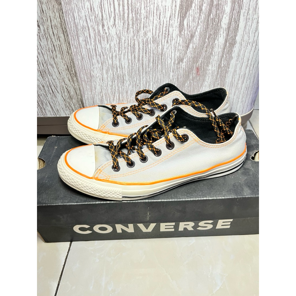 SEPATU CONVERSE ORI BEKAS