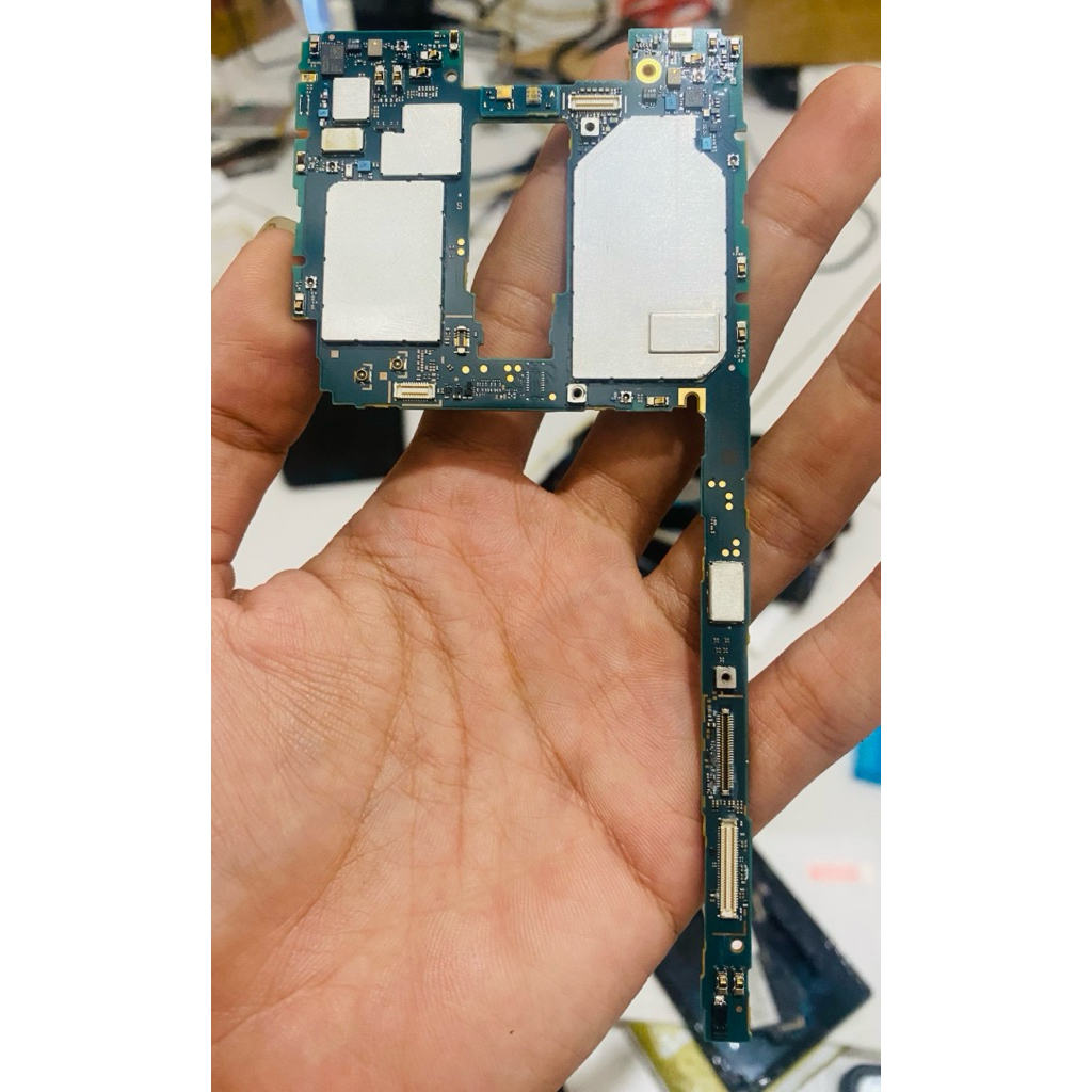 MESIN SONY XPERIA 1 BACA DESKRIFSI