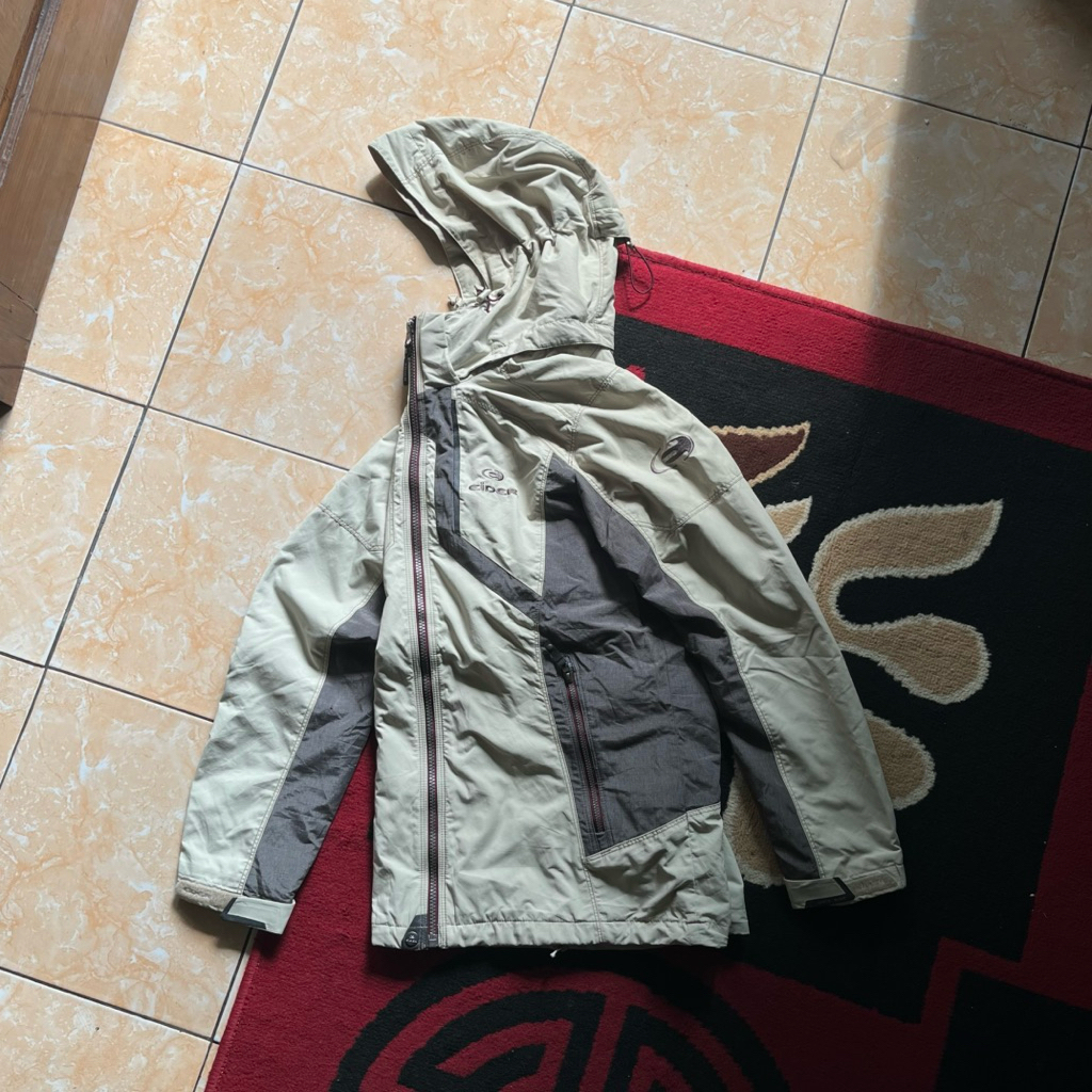 outdoor jacket eider gorpcore