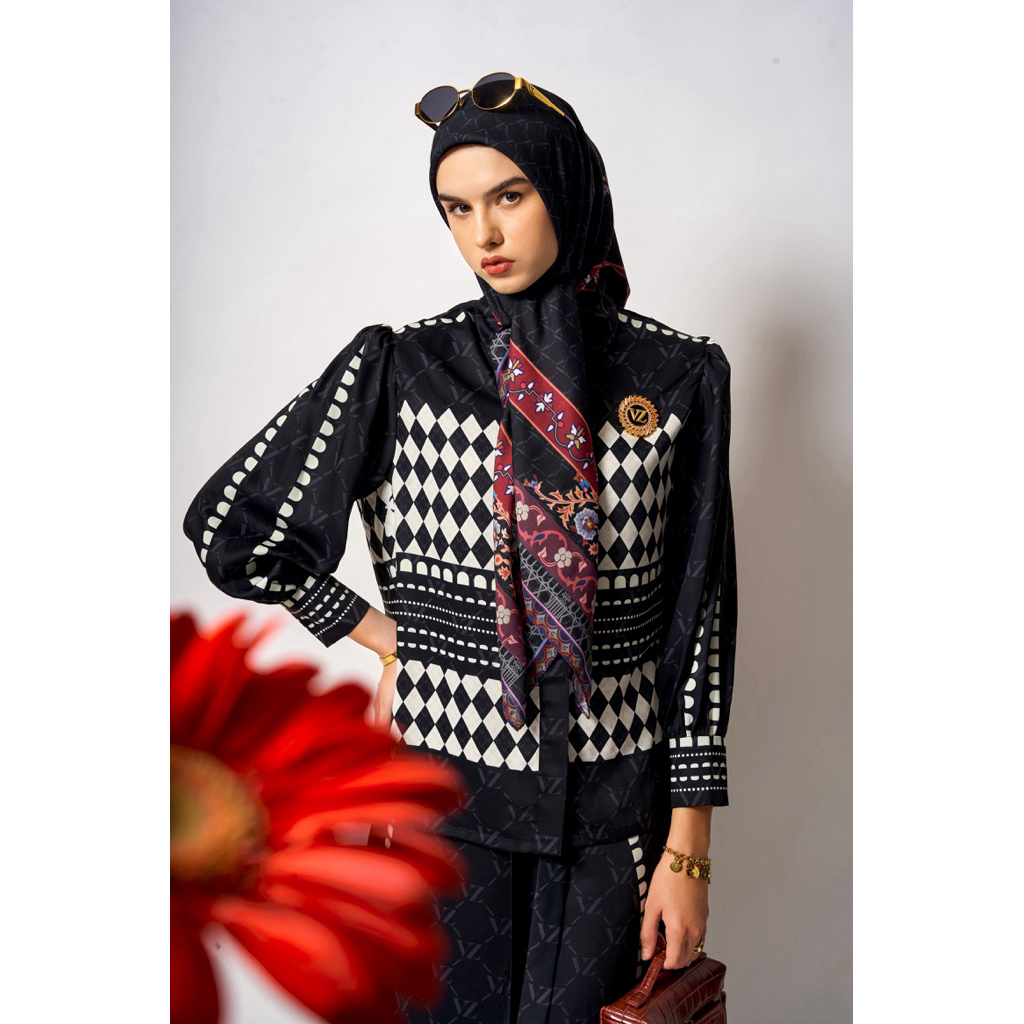 VZ Sharlene Scarf