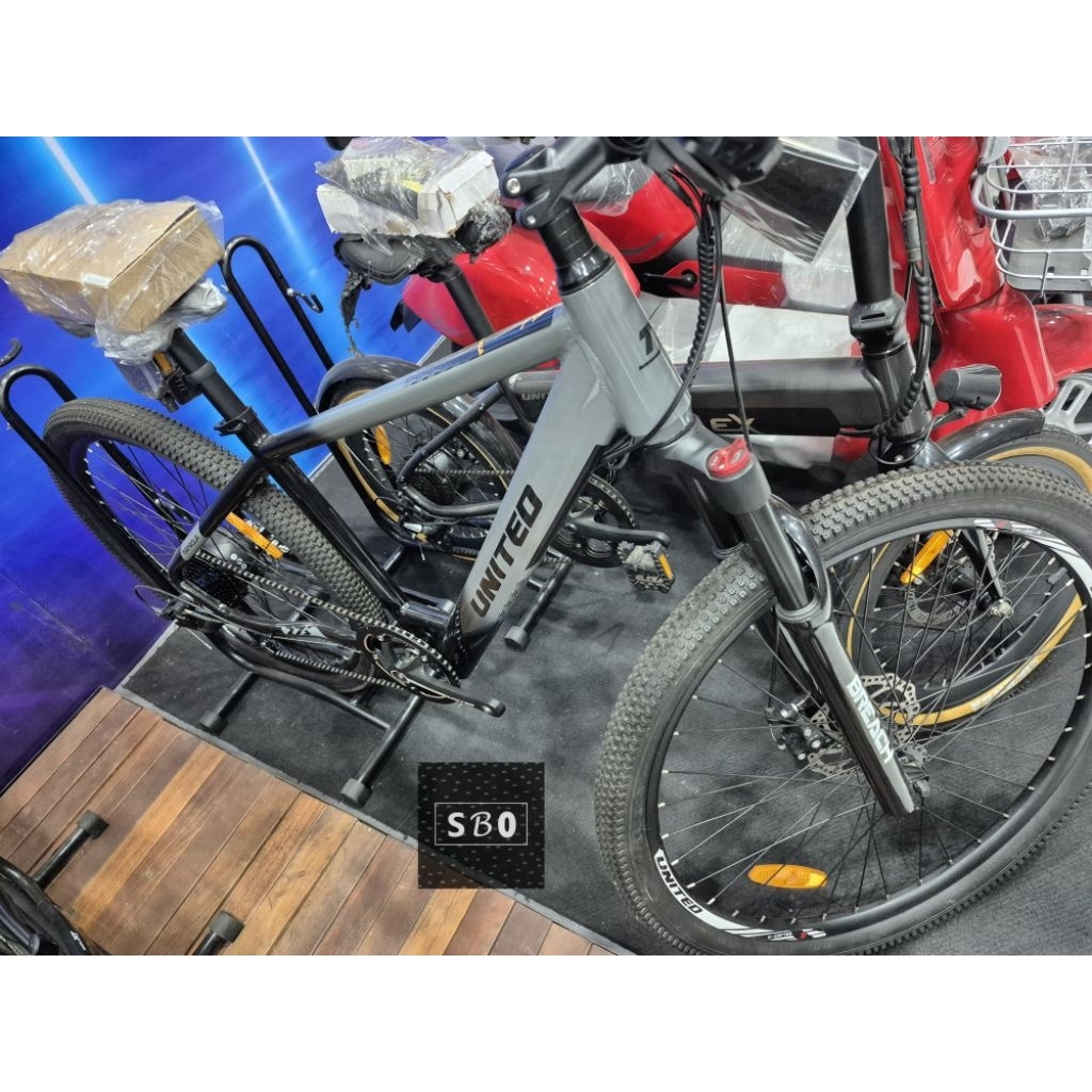 Sepeda MTB 27.5" E-Bike United Manrola