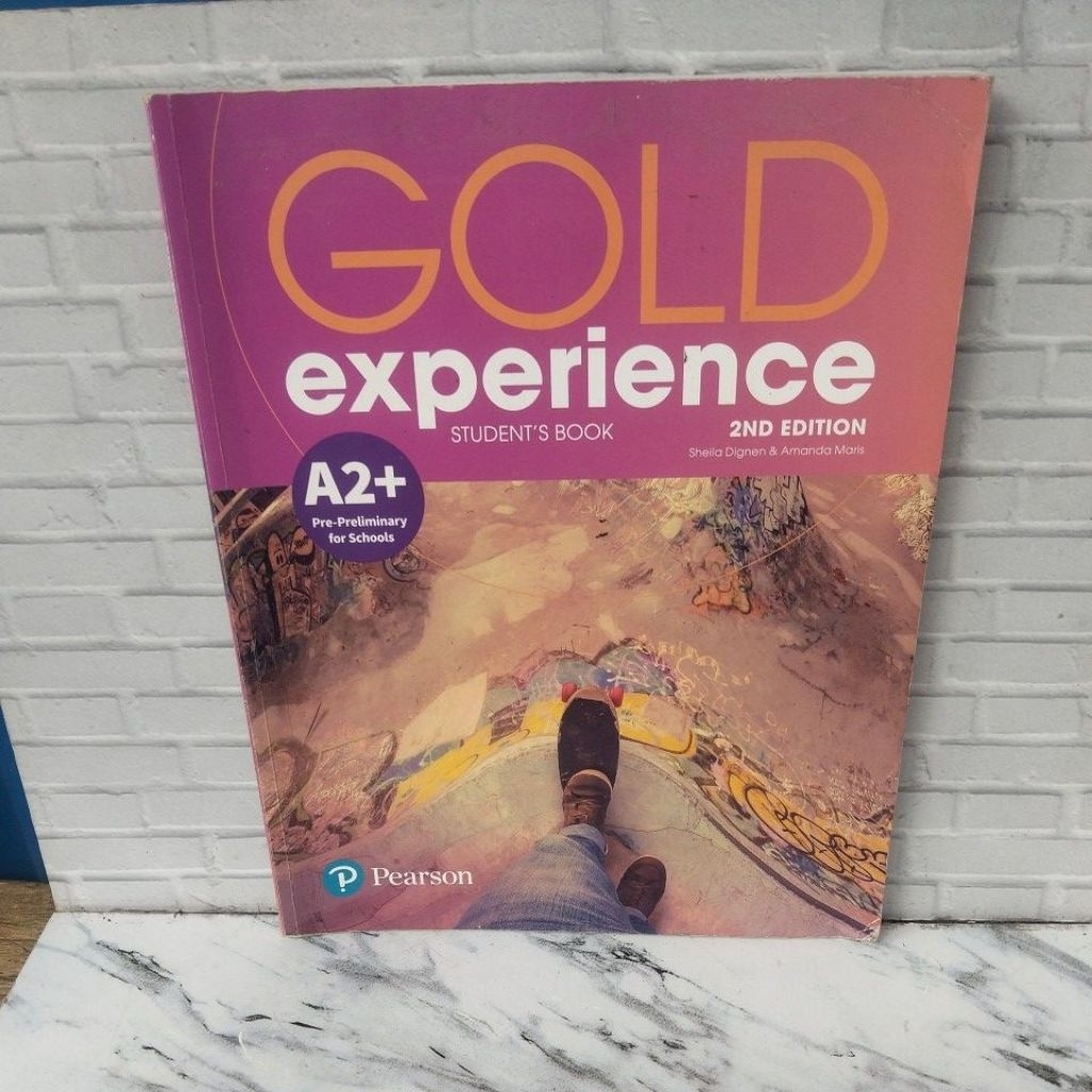gold experience A2+ student book