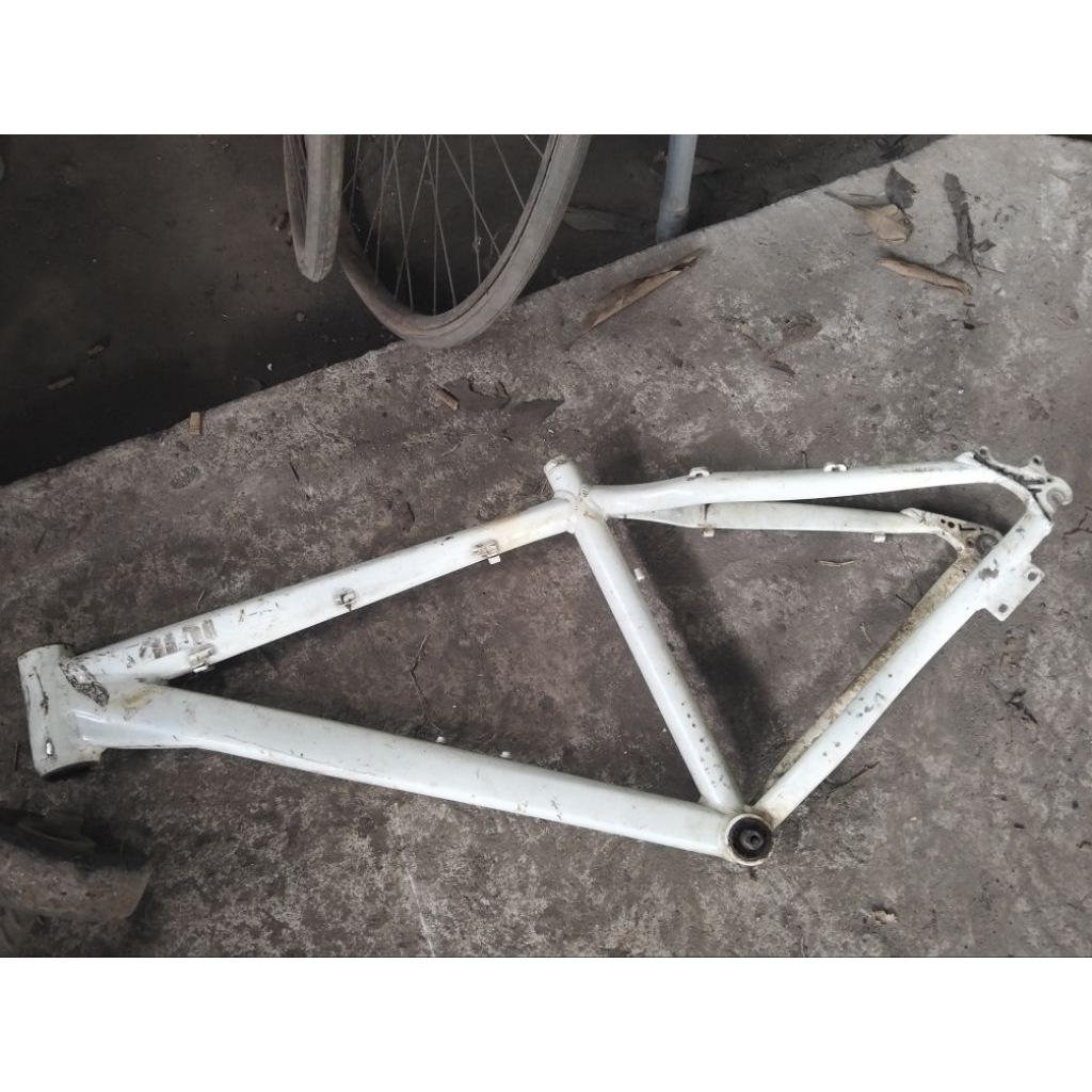 frame sepeda MTB Alloy 26 WIMCYCLE ROADTECH DX BEKAS
