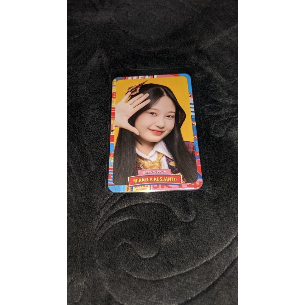 PHOTOCARD MIKAELA SISTER REUNION