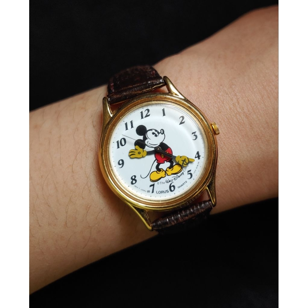 jam vintage Seiko Lorus Disney Mickey Mouse