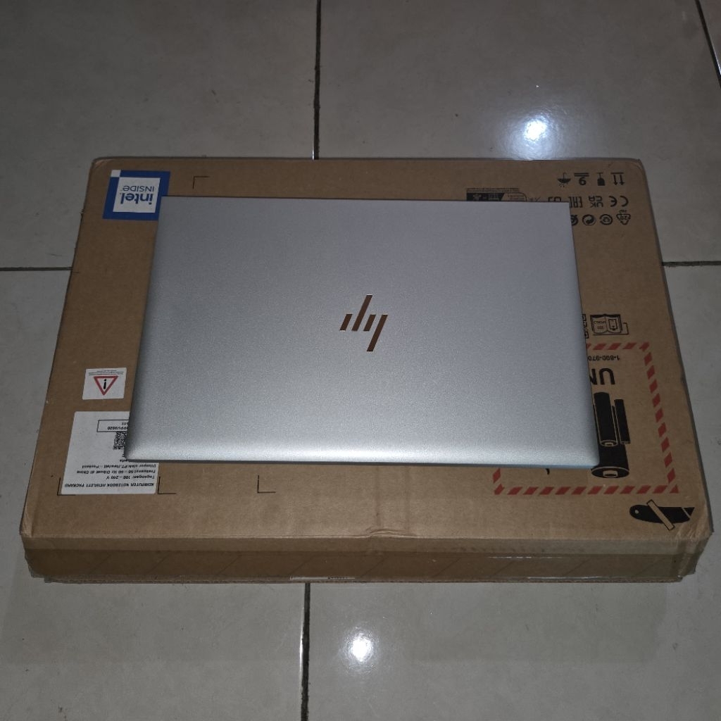 Laptop notebook HP Elitebook 830 G8 i7-1165G7 16GB 512GB 13.3"