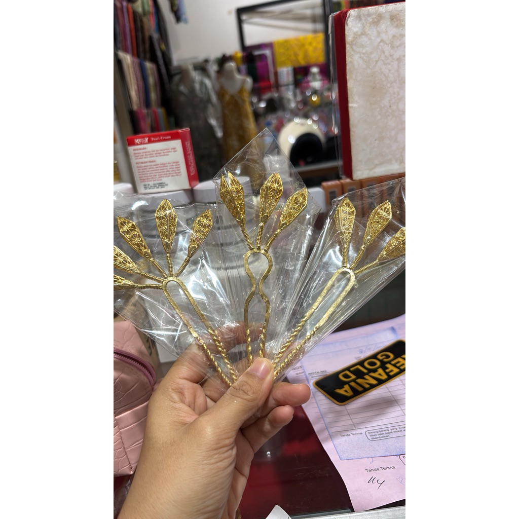 CUCUK Cempaka/Kantil