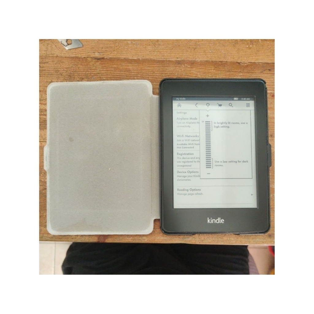 Kindle paperwhite 1 layar resolusi tinggi ada backlight
