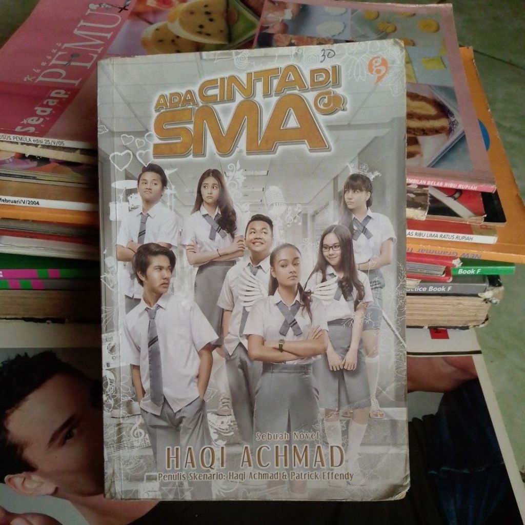 NOVEL ADA CINTA CINTA SMA
