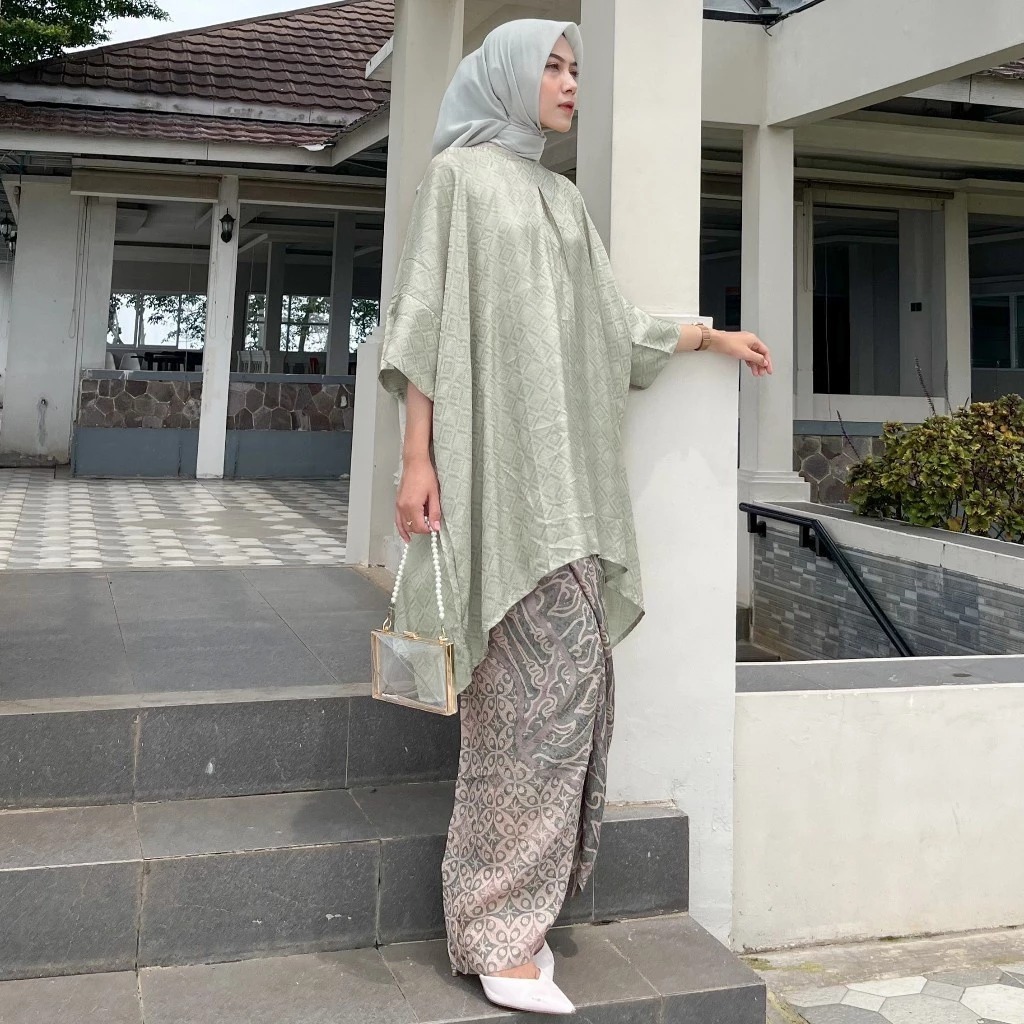 Set Blouse Kaftan Terbaru Raya Dan Rok Batik Modern Viscose
