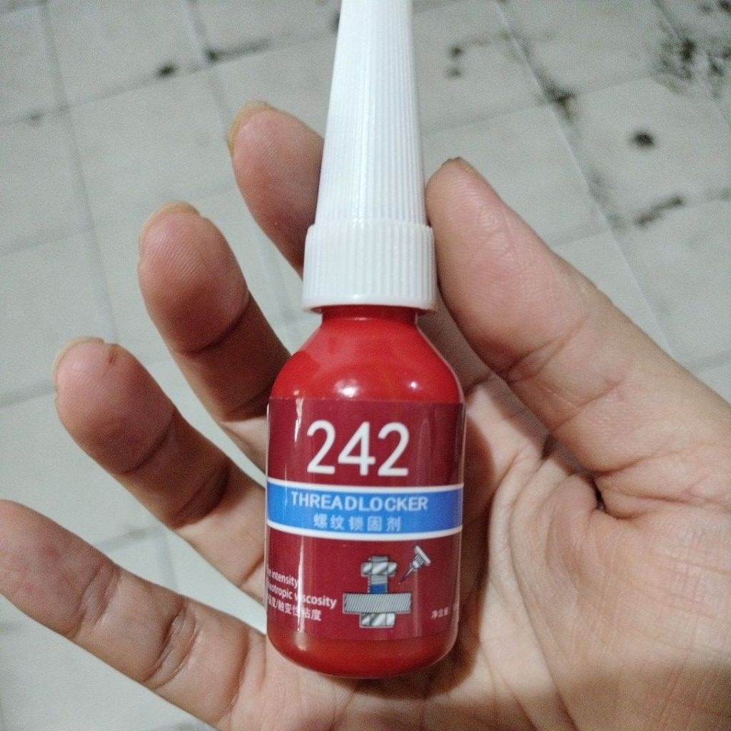 LEM BAUT threadlocker 242  UK 10 ML