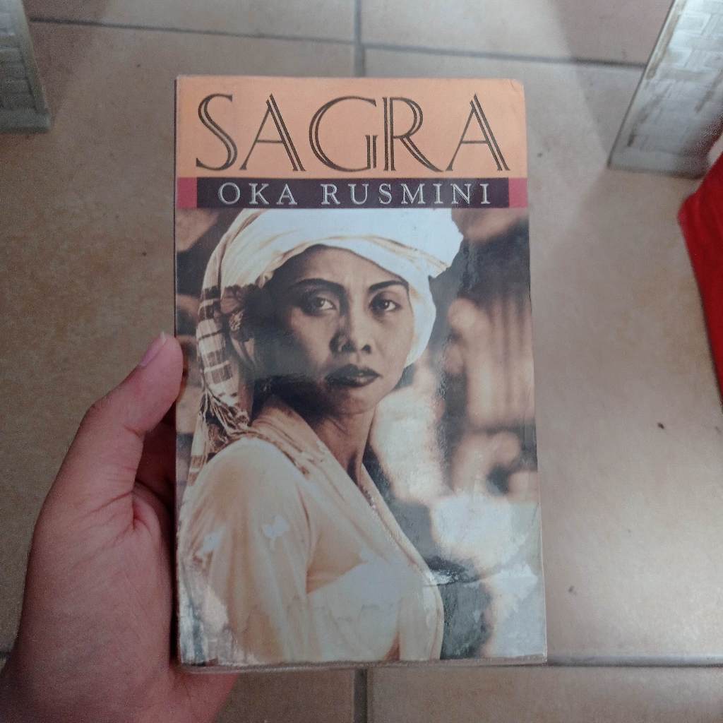 [Preloved] Sagra  Oka Rusmini