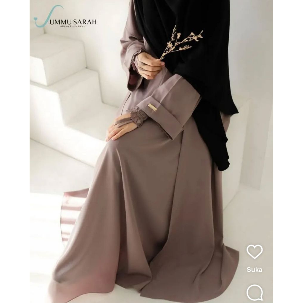 Abaya Amra by UmmuSarah