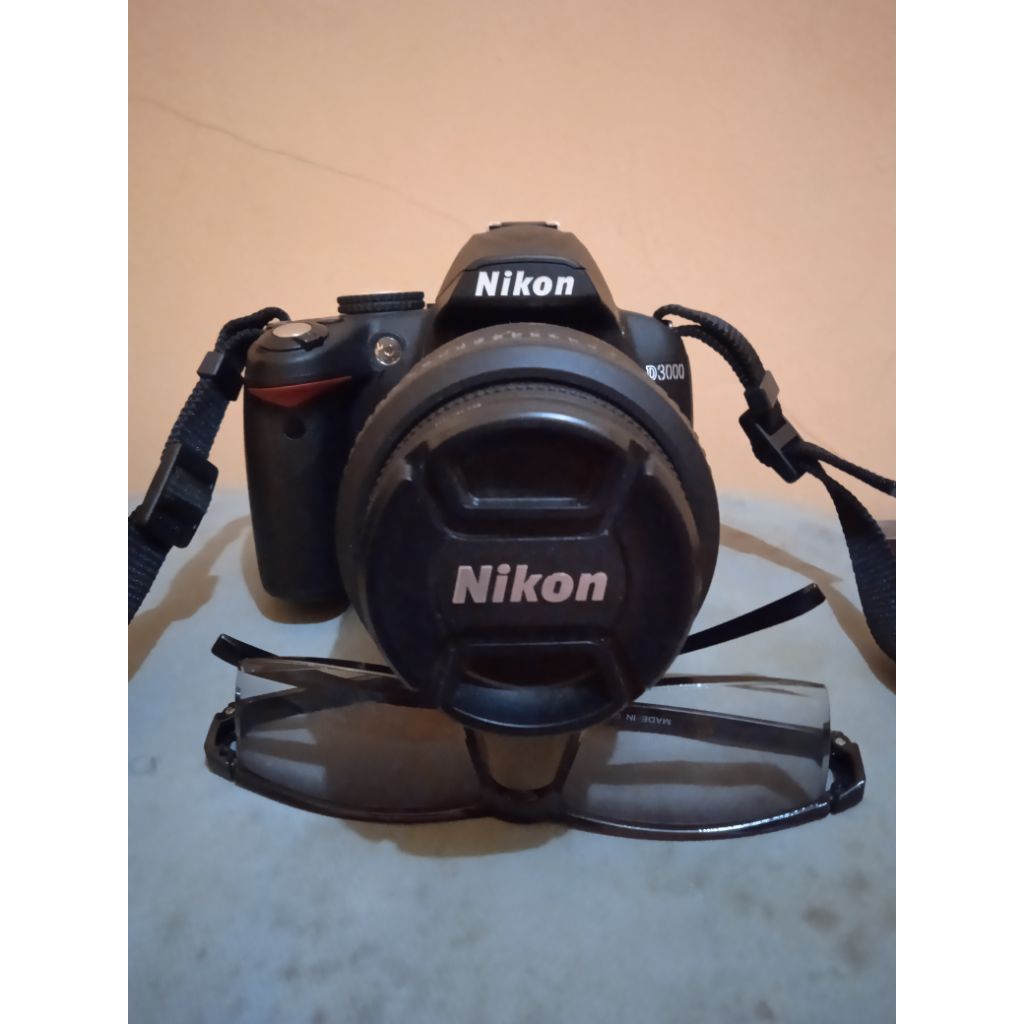 Kamera (Second) Nikon D3000 lengkap
