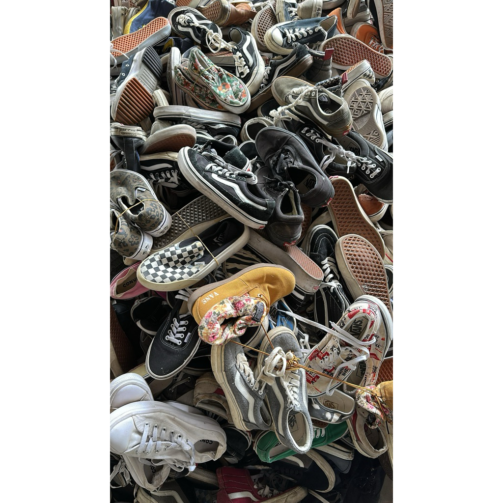 BORONGAN SEPATU ORIGINAL