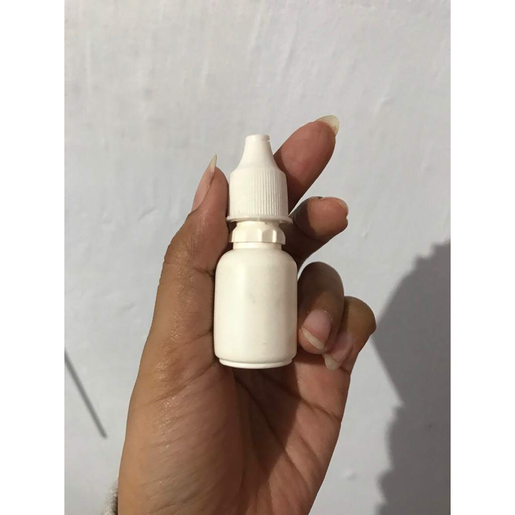 tetes mata kangen water