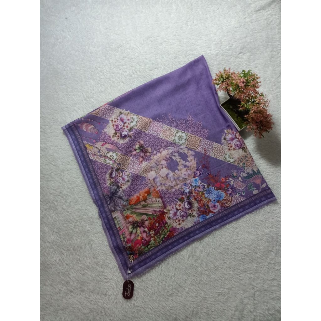 Meyka Scarves / Hijab Motif Meyka Motif / Hijab Motif 110×110cm