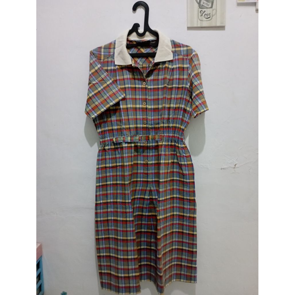 Midi Dress Wanita Kotak - Kotak Warna Warni - Lengan Pendek - Berkerah dan Berkaret Pinggang - Ada S