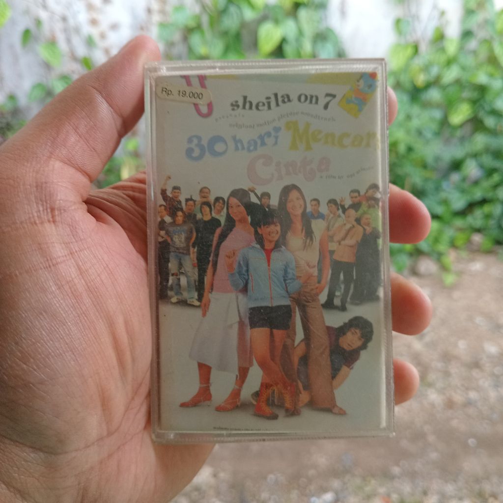 Kaset Pita Sheila On 7