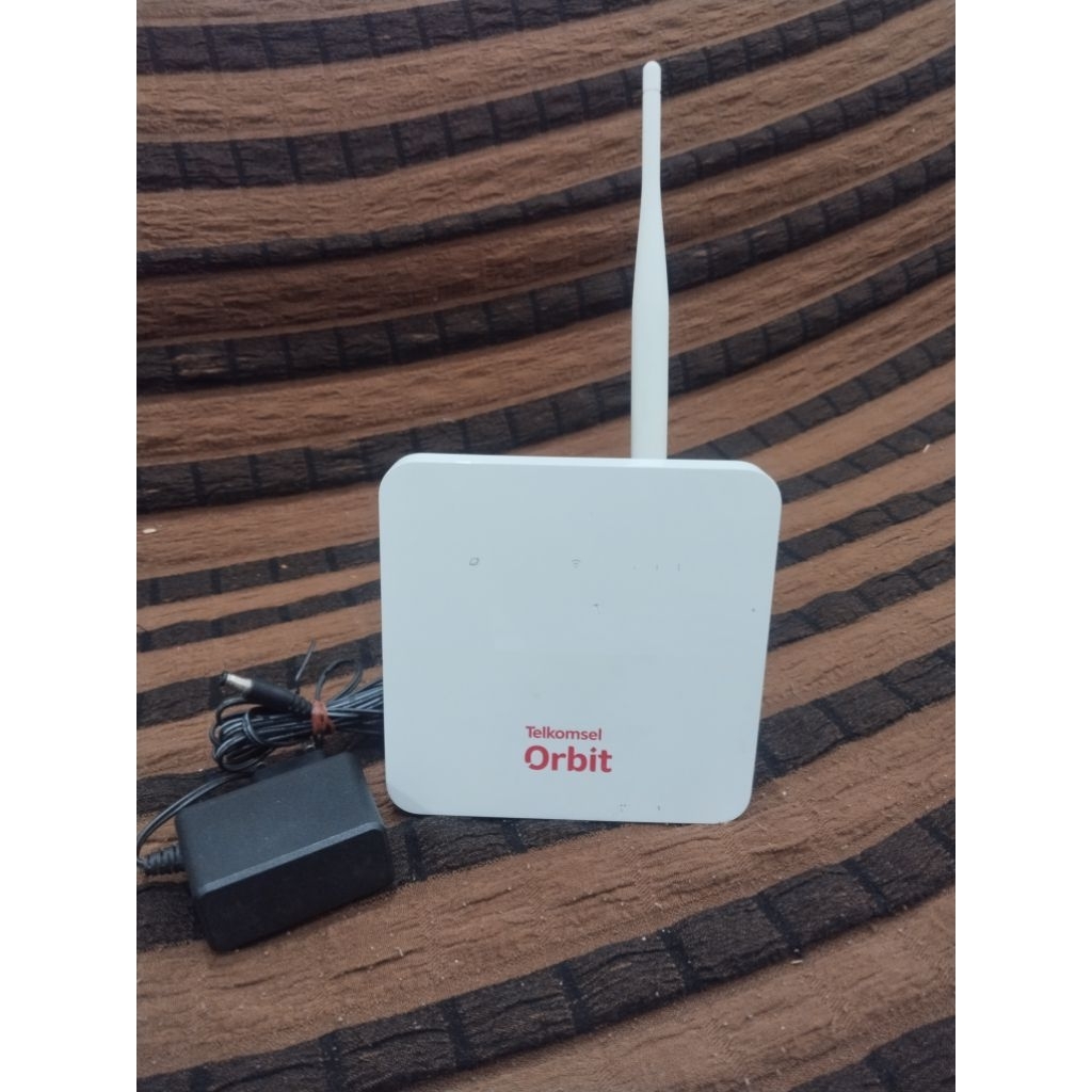 Modem wifi orbit Huawei B320 bisa untuk semua kartu Telkomsel