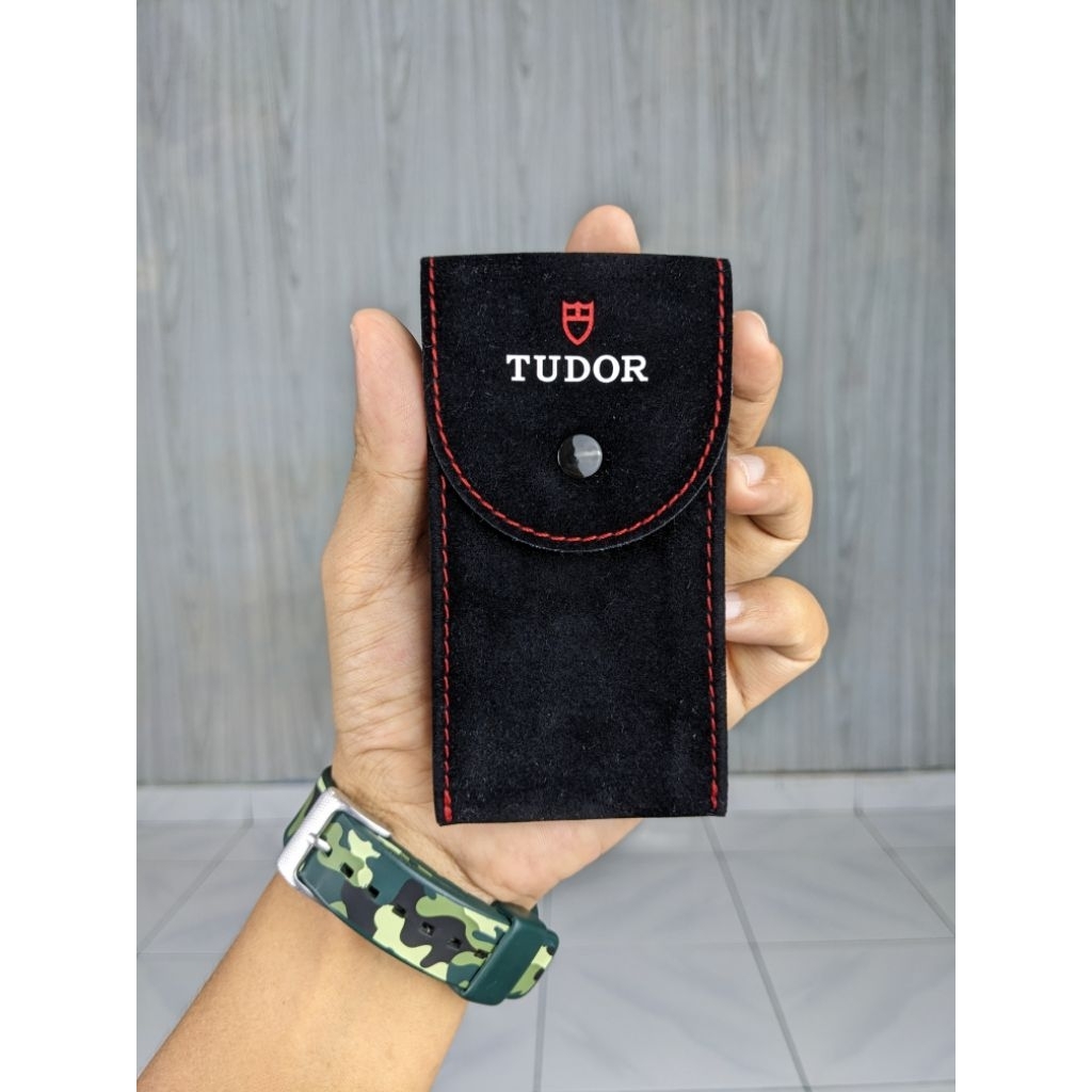 Travel Pouch TUDOR BlackBay or Pelagos