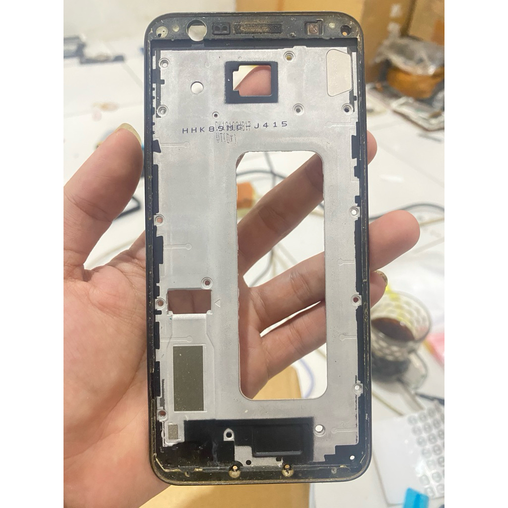 FRAME TULANG TENGAH TATAKAN LCD SAMSUNG GALAXY J4 PLUS COPOTAN