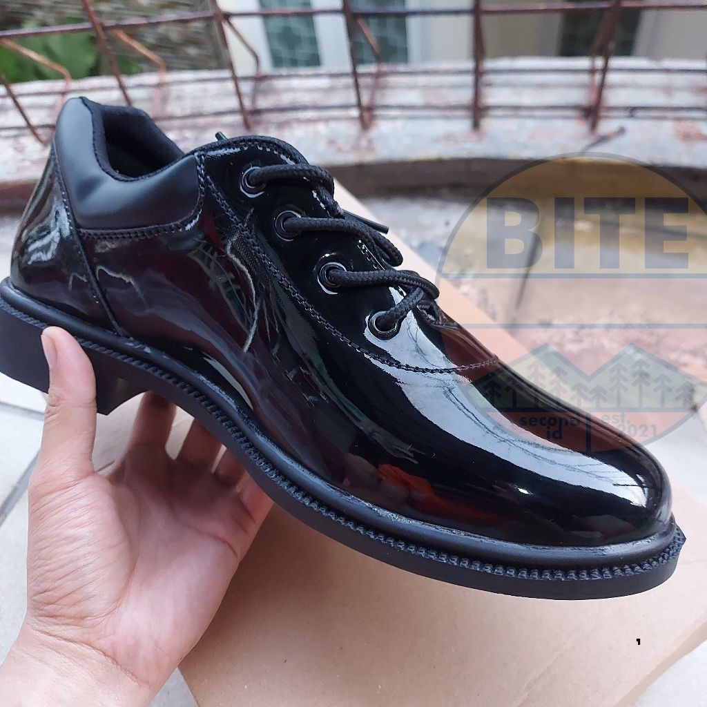 Sepatu pantofel PDH PNS TNI POLRI