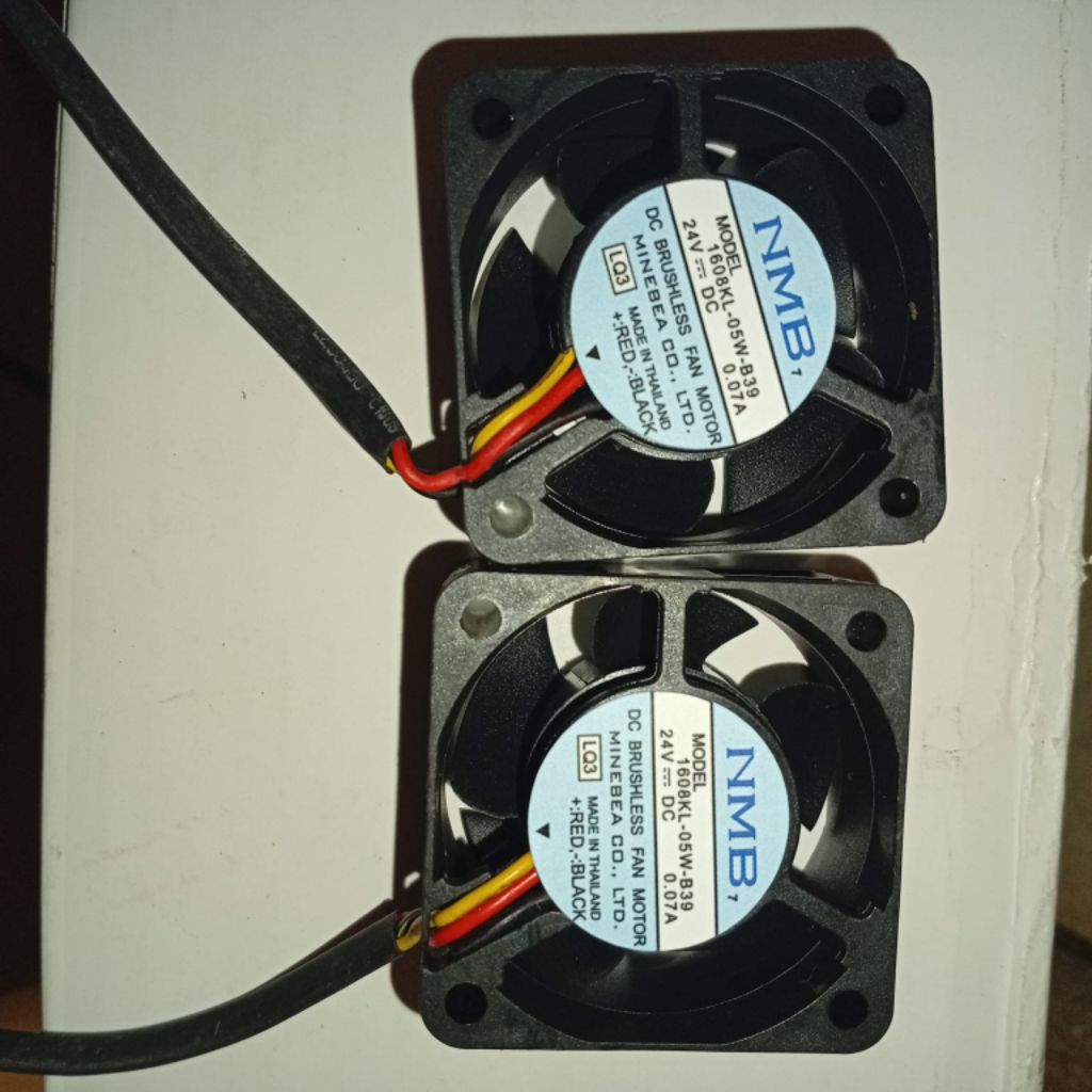 kipas Pendingin DC NMB 160kl-05W-B39