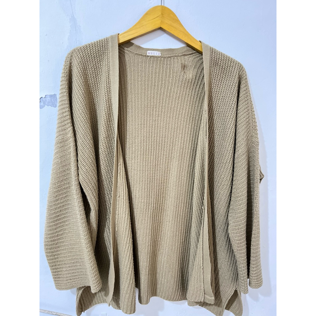 [PRELOVED] cardigan rajut nueta