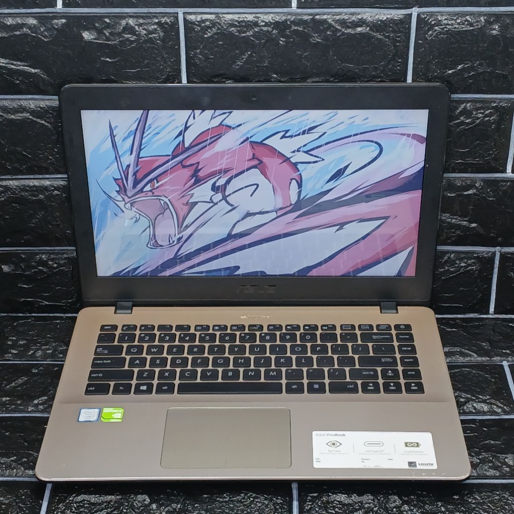 Laptop Asus A442UR Intel Core I7-7500U 8/256GB Nvidia 930MX