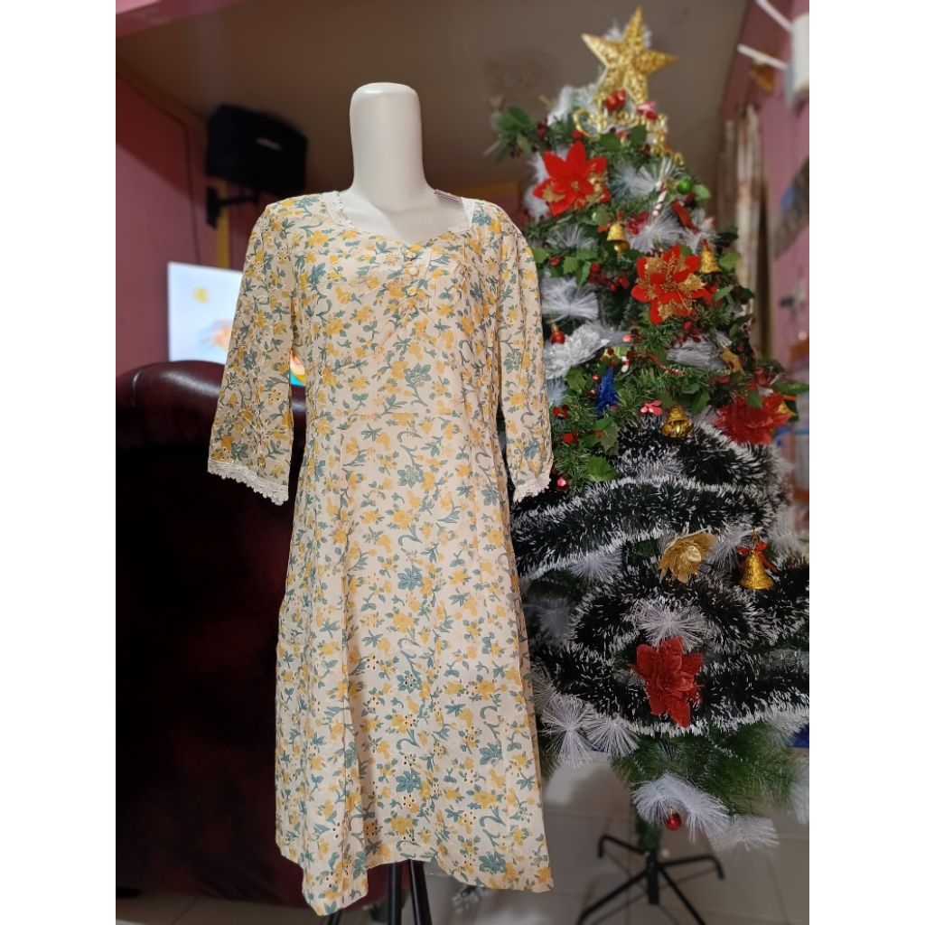 DRES NATAL WANITA TERBARU SALE MURAH/DRES BROKAT KATBOL WANITA BUNGA KUNING