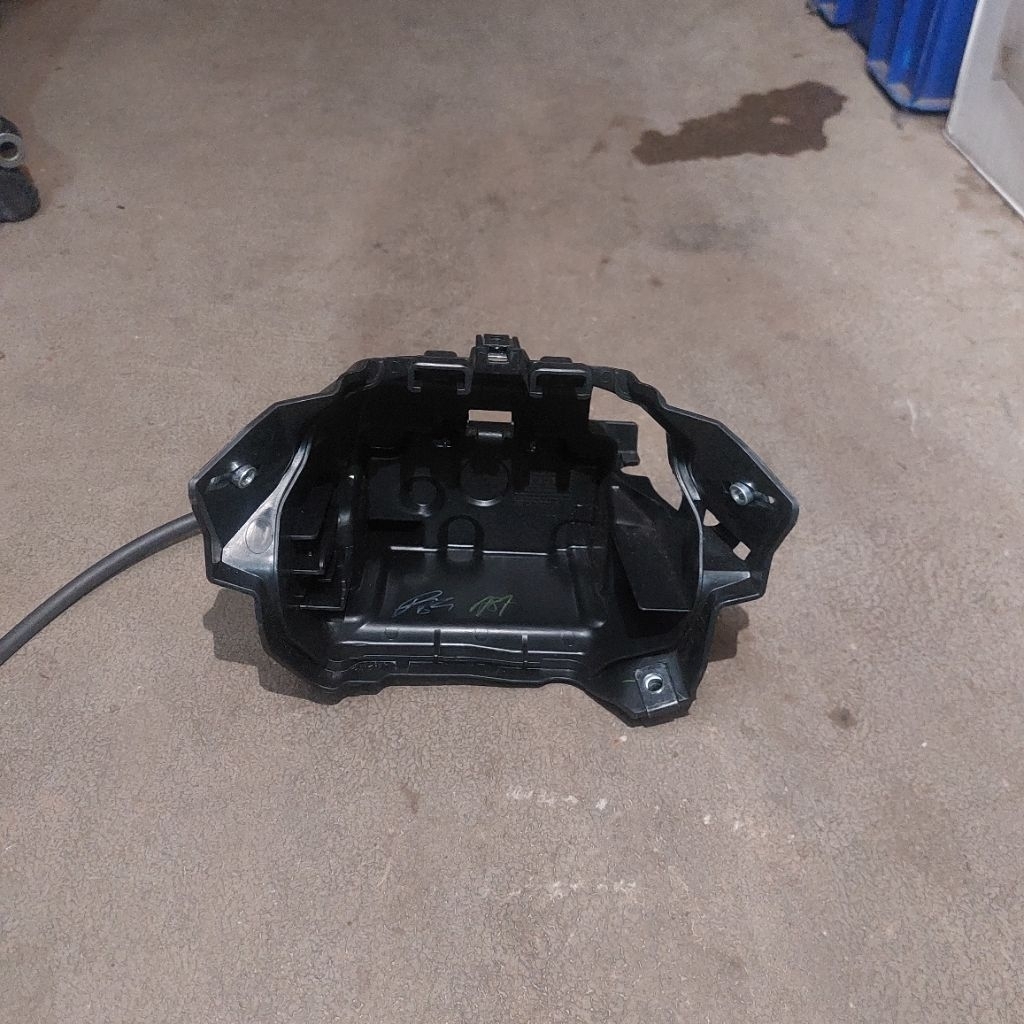 Box Battery Aki Honda PCX 160 ORIGINAL K1Z