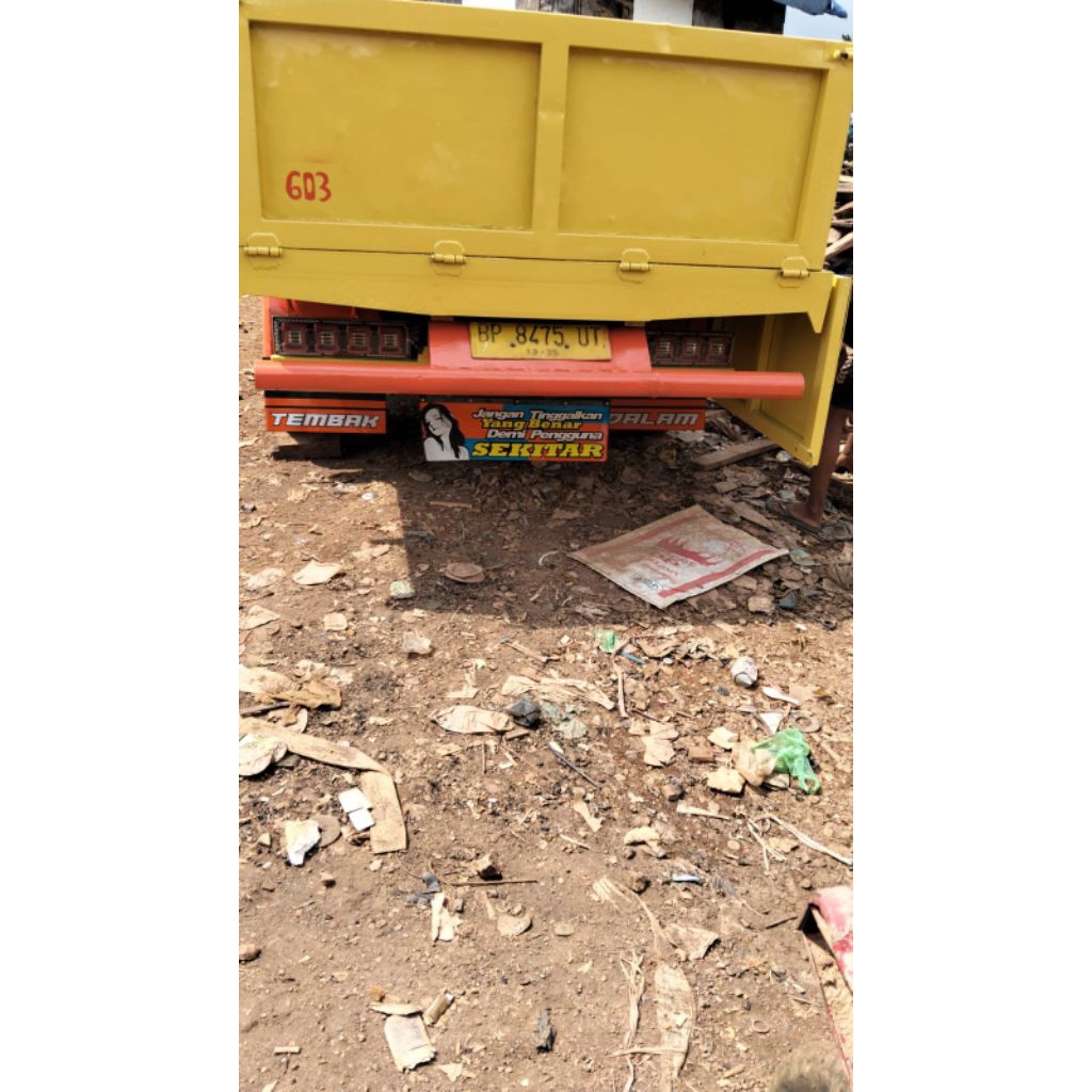 Kepet Penahan Lumpur Bemper Belakang Cocok Untuk Pick Up, Truck, Bus Dan Ellf