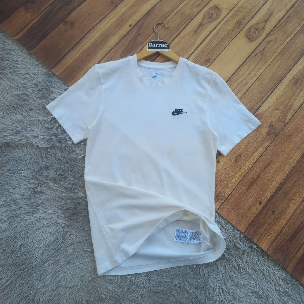 T-shirt Nike Kaos Nike Club