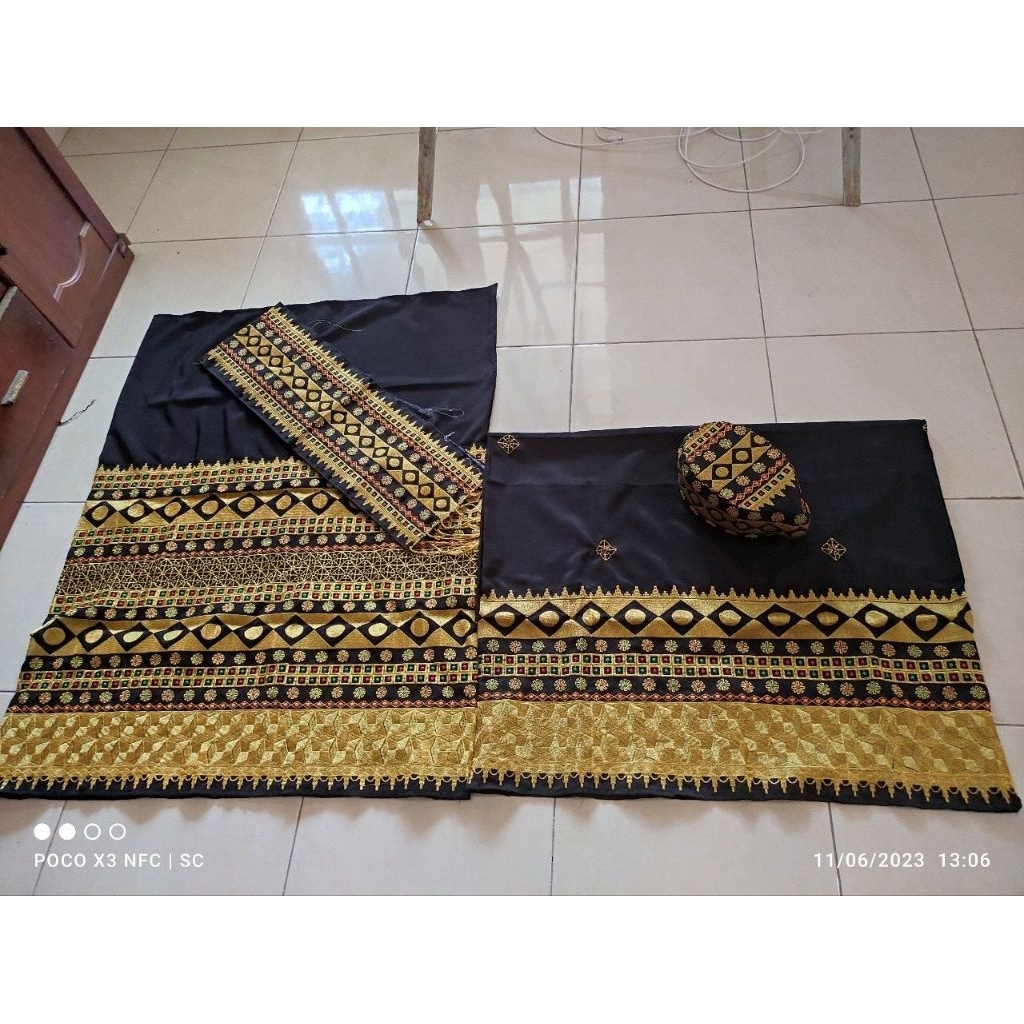 Kain sarung bawahan adat tapis lampung bordir motif sanwos koin
