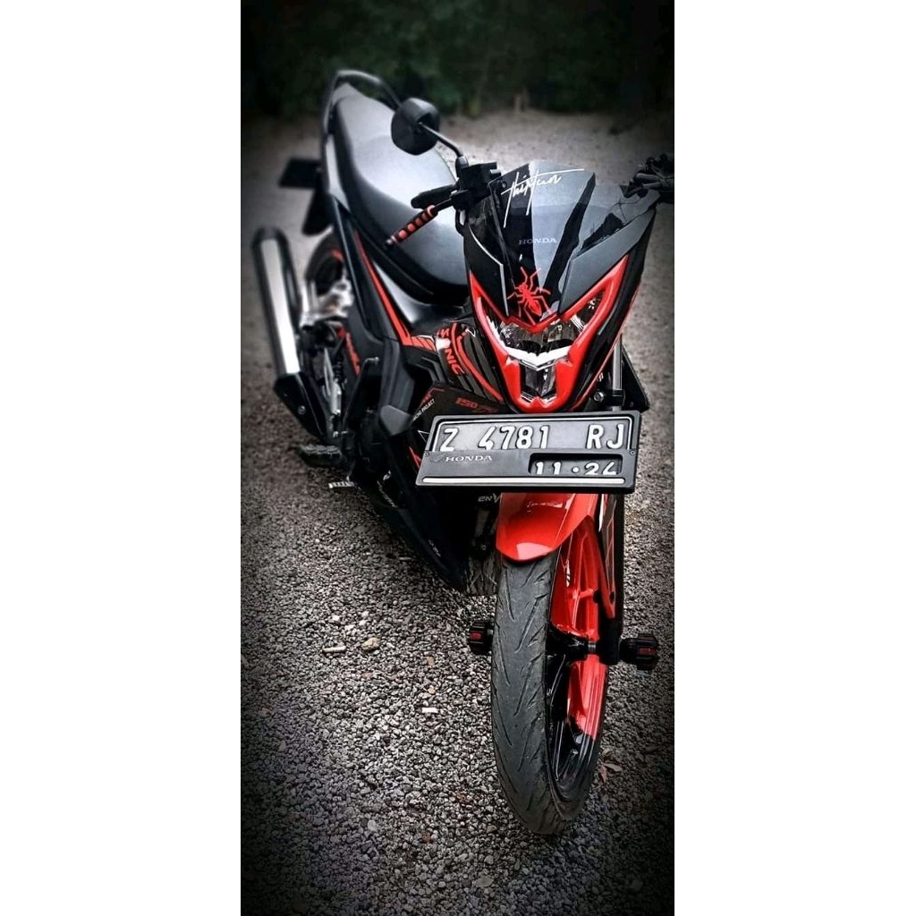 COVER HEADLAMP HONDA SONIC 150r topeng sonic topeng lampu depan