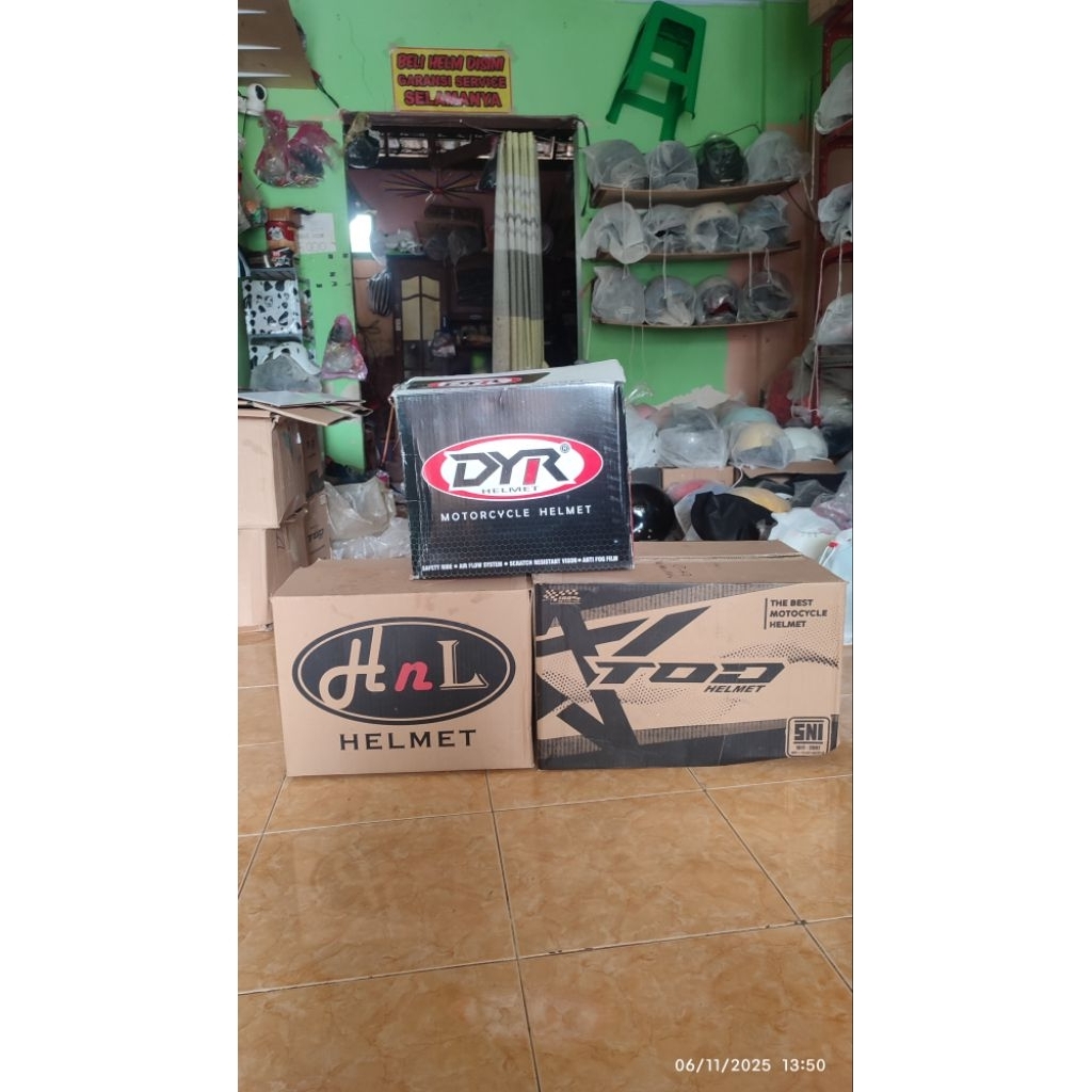 KARDUS BEKAS/ KARDUS BEKAS HELM / KARDUS ROSOKAN