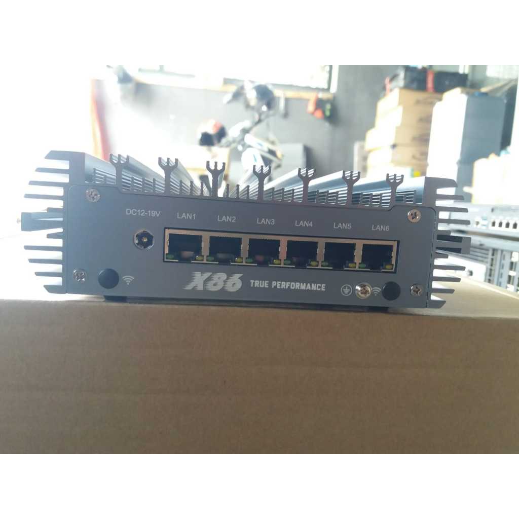 MiniPC N150-6XG - MikroTik X86