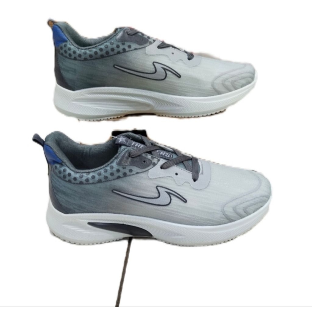 Sepatu olahraga pria TREKKERS New Sporty