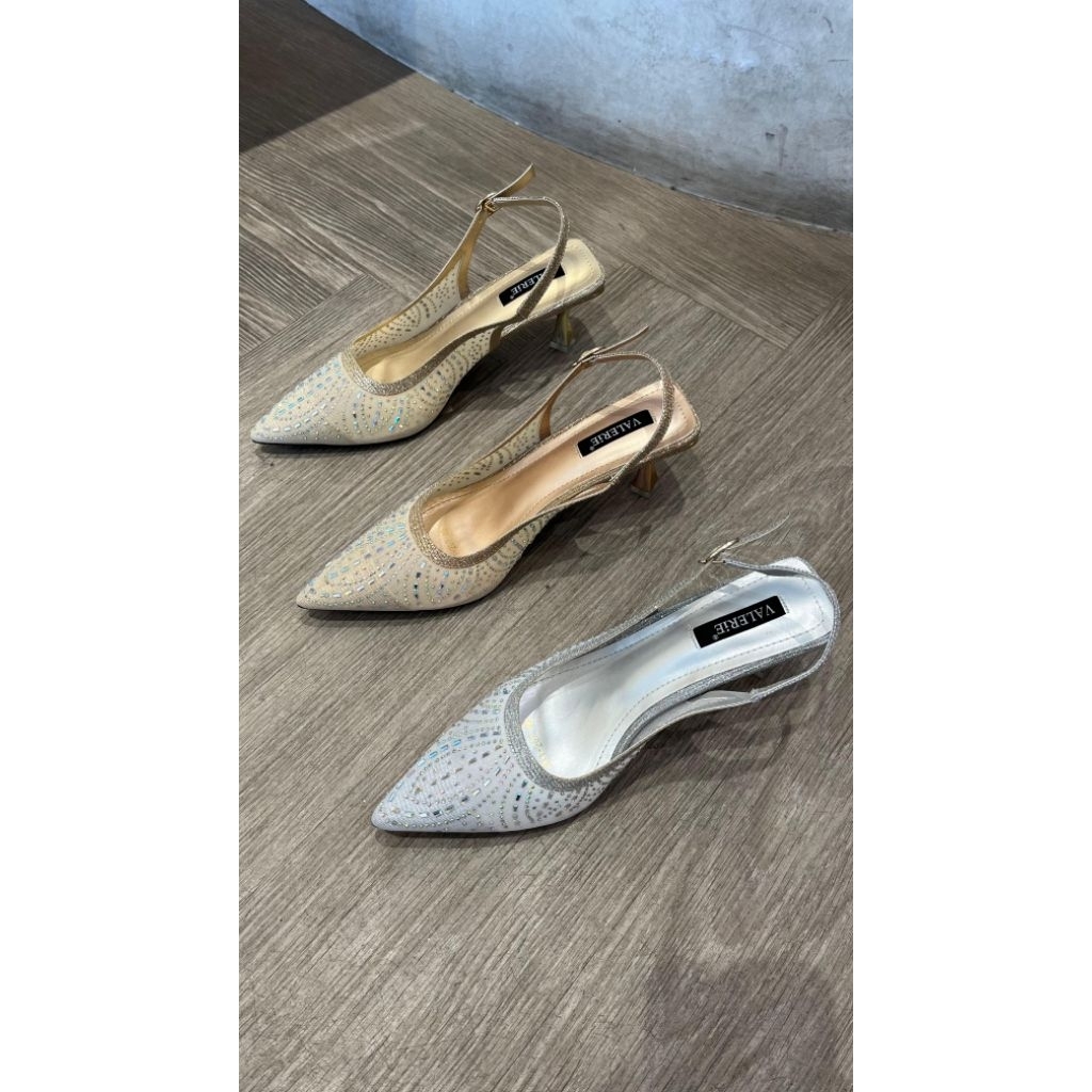 311 - 207 Heels VALERiE SHOES