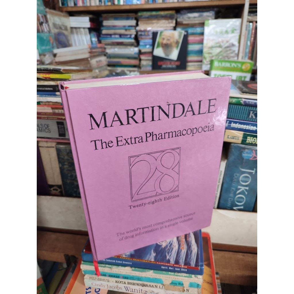 Martindale. the extra pharmacopoeia. twenty-eighth edition. buku bekas