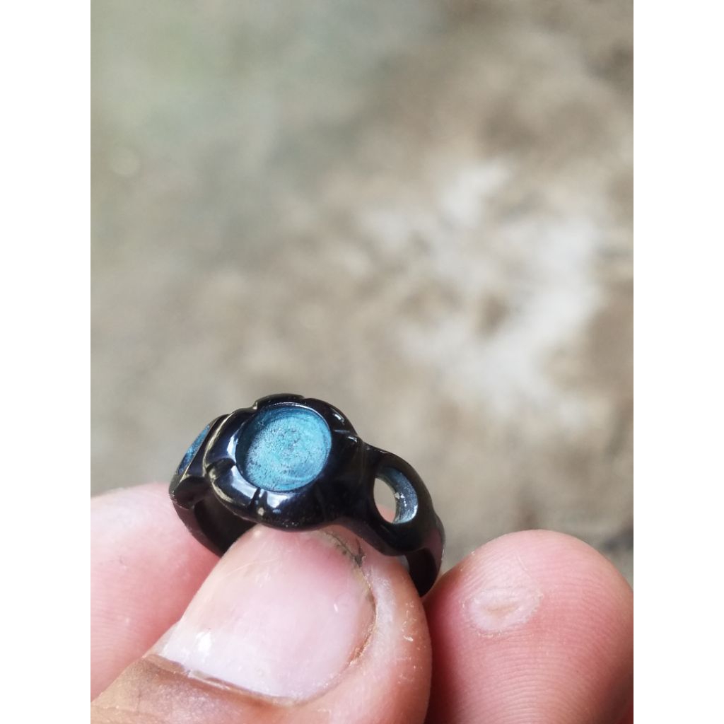Cincin tanduk kerbau hitam dan putih model cewek